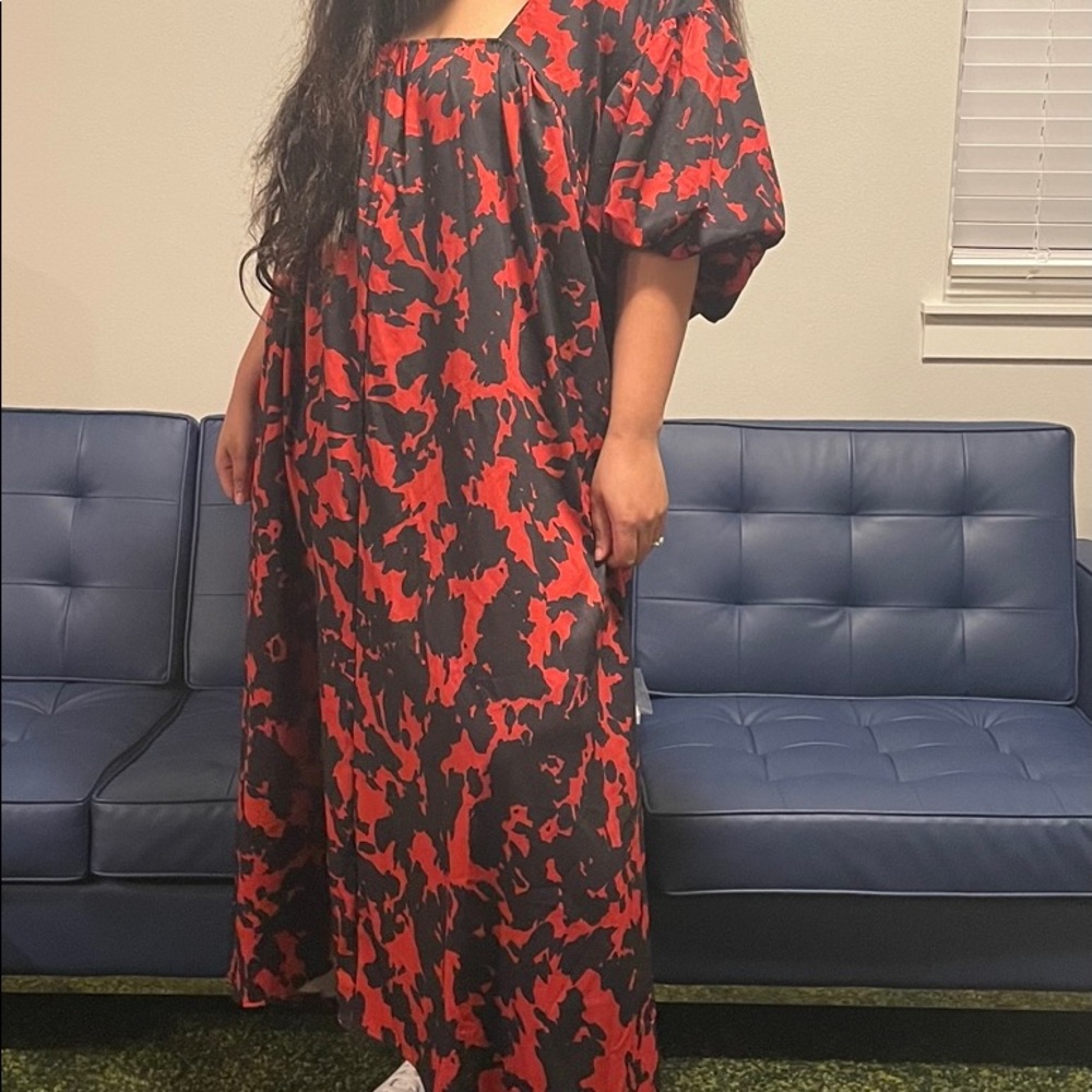 Patterned Maxi Dress w/ Square Neck - Picture 2 of 2